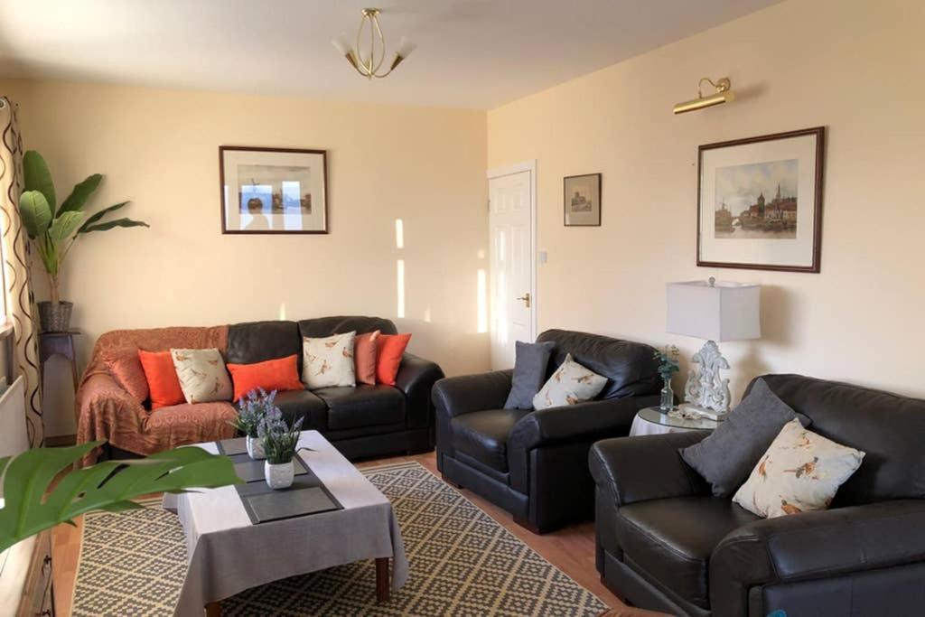 Whitehead Holiday Cottage 外观 照片